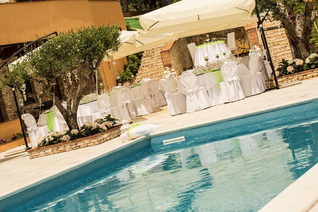 Villa Giulia Del Cavaliere Castrovillari Eksteriør bilde