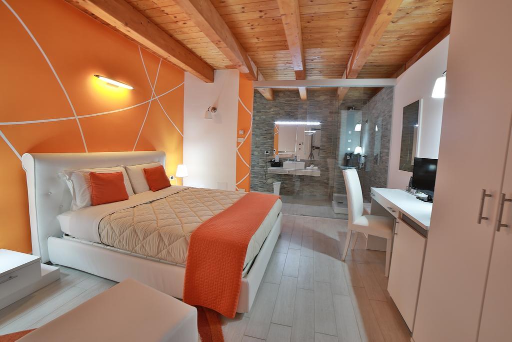 Villa Giulia Del Cavaliere Castrovillari Eksteriør bilde